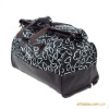 2011 Latest beauty traveling bags with wheel