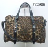 2011 fashion handbag with Special grain