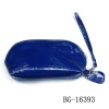 2011 latest fancy tredy ladies claasic shiny pochette