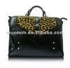 2011 the most popular ladies handbags