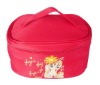 Convenient cosmetic bag