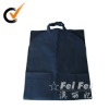 Foldable non-woven garment bag