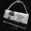Japanese popular peach heart pattern Q woman handbags