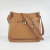 OEM/ODM+MOQ1+free shipping-Wholesale design shoulder bag,100% genuine leather,brand women's messenger bag H6508