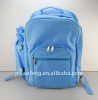 Picnic lunch bag for 4 person equipped with dinnerwares