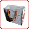 Shopping bag with zipper