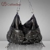 Should leather handbag black