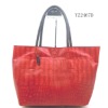 The most hot fashion lady handbag 2011