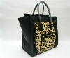 Womens personalized genuine leather fashionable handbags