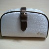 white jaquard gift bag