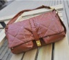 young ladies fashoin handbag